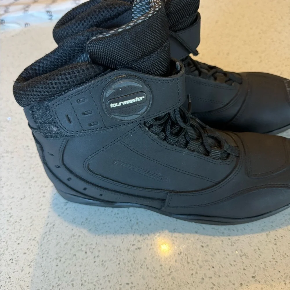 Tourmaster boots‎ 9